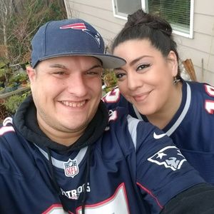 Meet your Posher, Adam